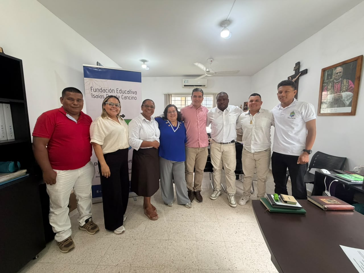 Portada de Encuentro con Rectores y Entrega de Equipos Tecnológicos 2026